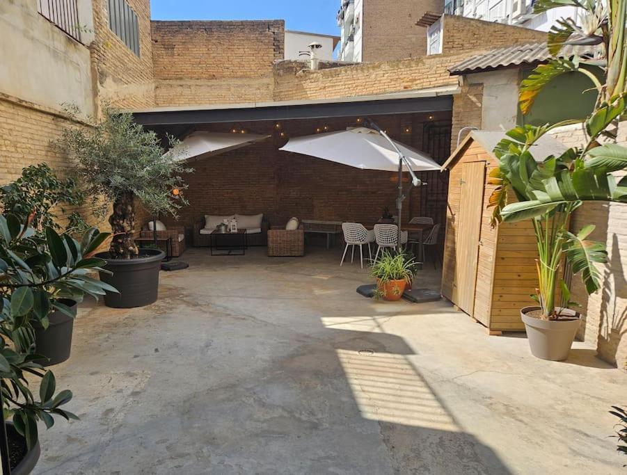 Tradicional Casa Con Patio Ruzafa Appartement Valencia Buitenkant foto